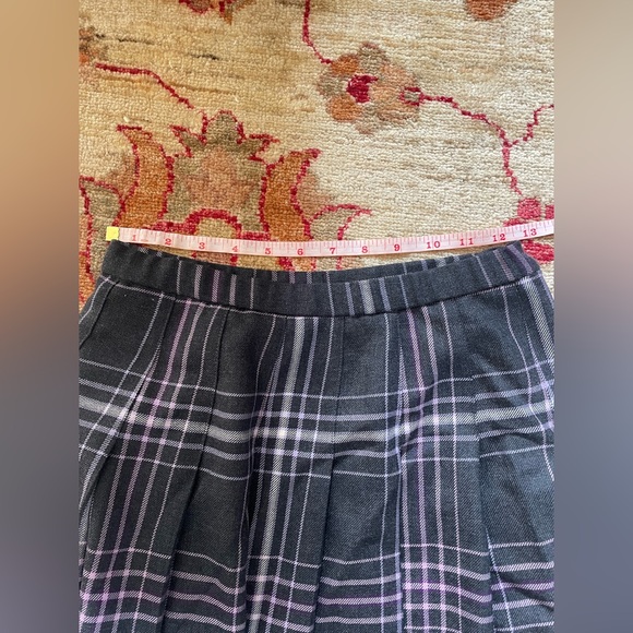 * SOLD * Vintage Pendleton Gray + Lavender Plaid Skirt - Picture 2 of 4